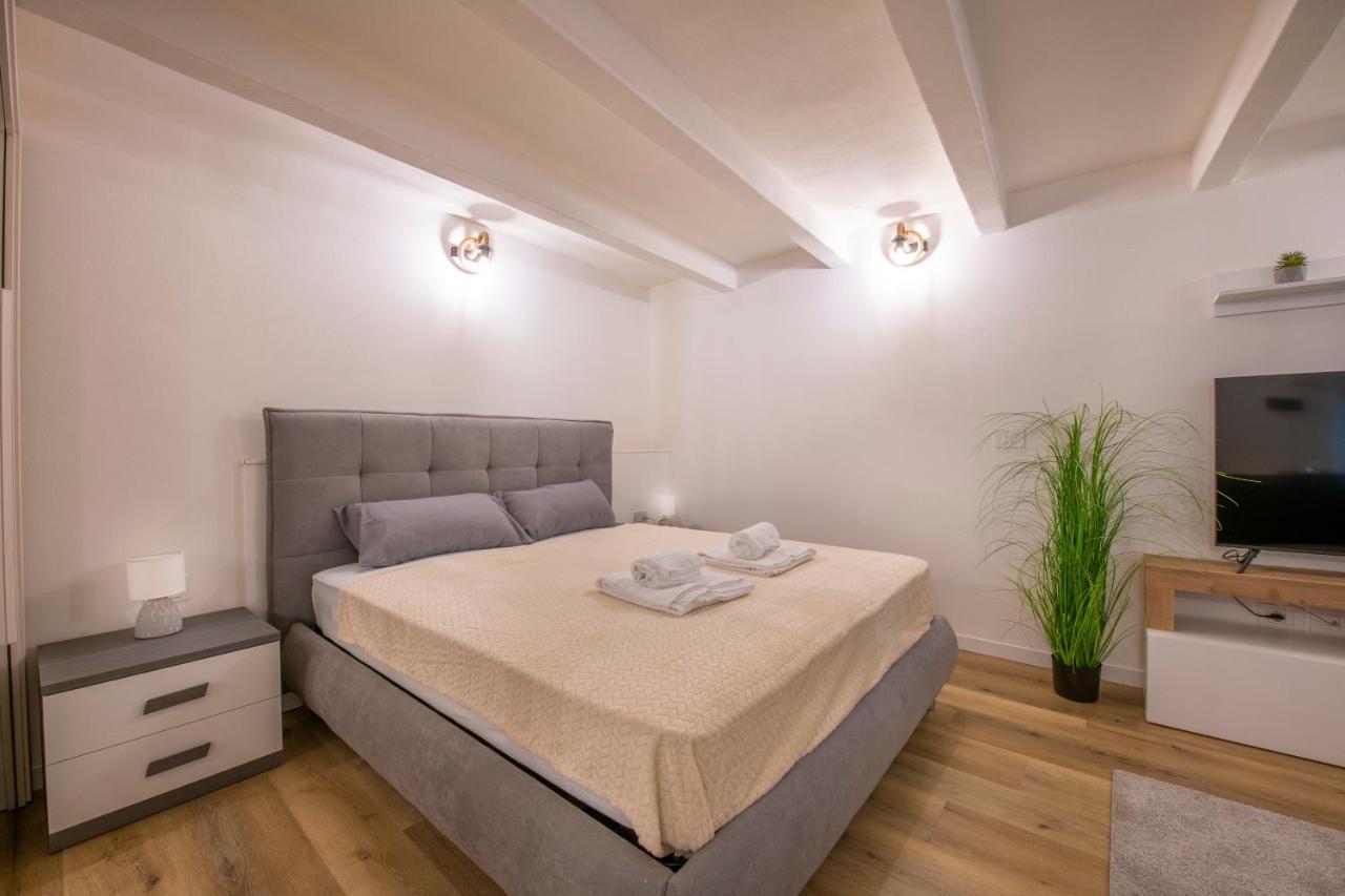ヴェローナBorsarihouse Wifi & Smarttvアパートメント エクステリア 写真